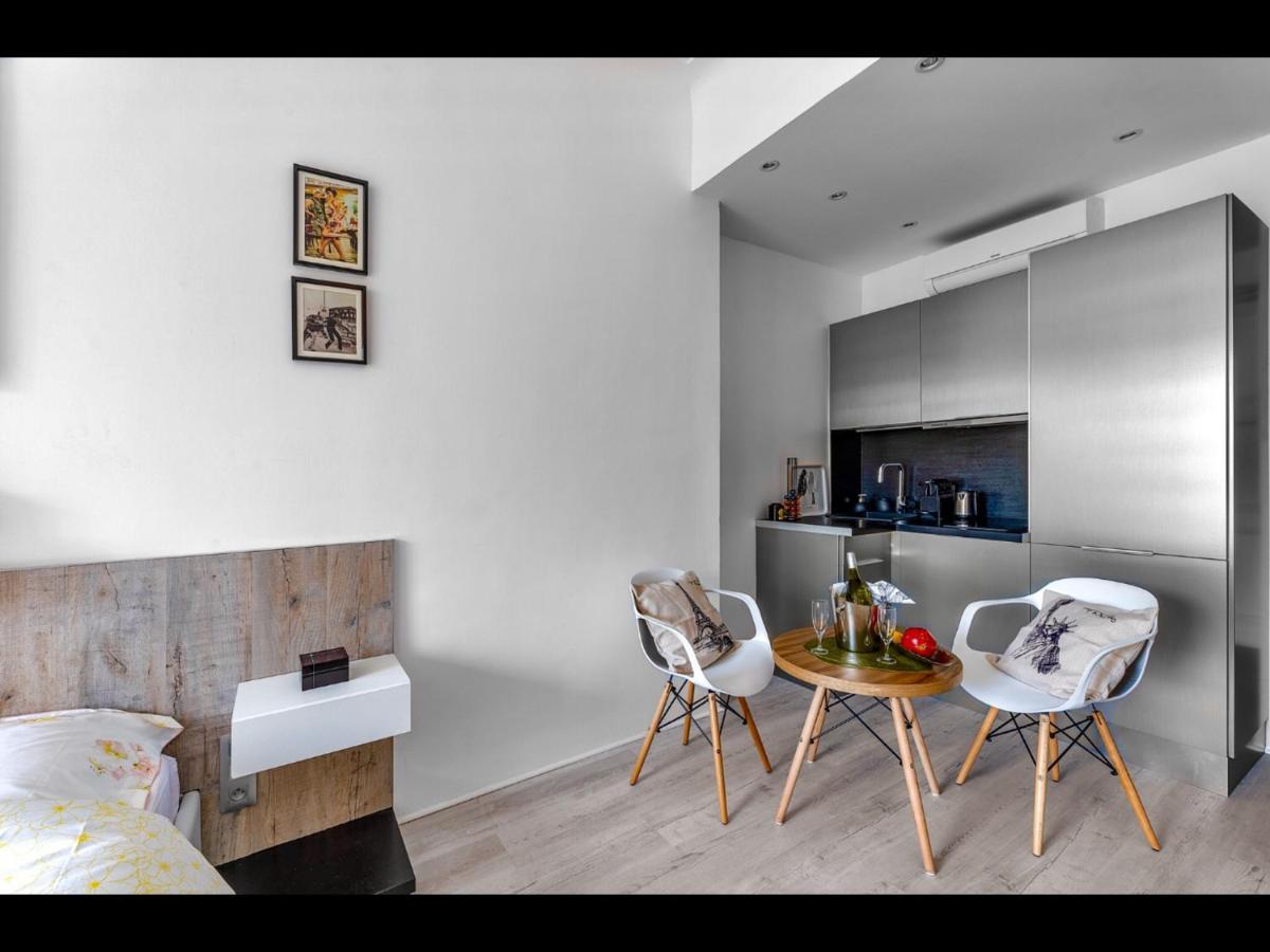 La Croisette - Superbe Studio Au Mythique Palais Miramar Cannes Exterior foto